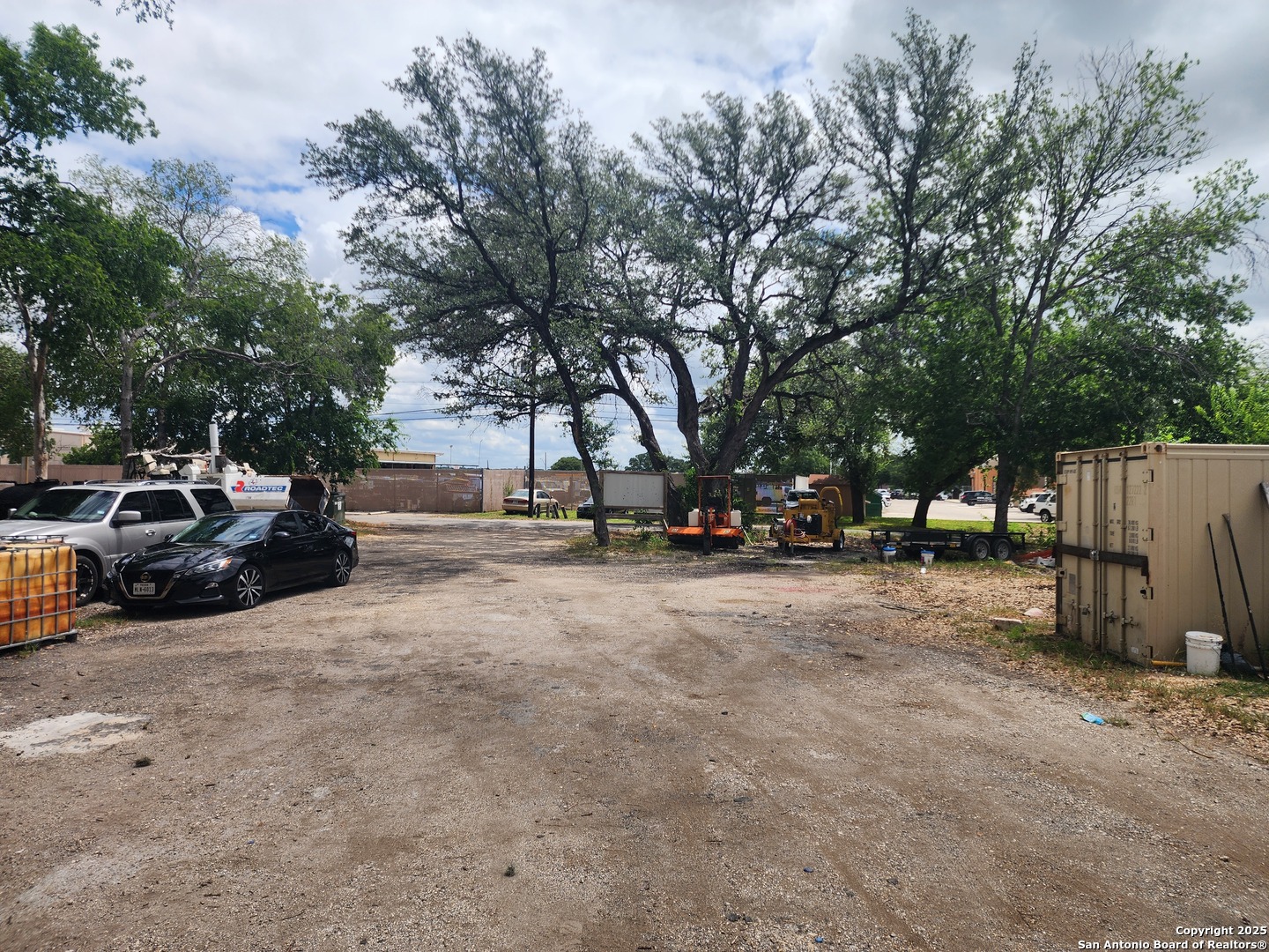 2571 Macarthur San Antonio TX 78217