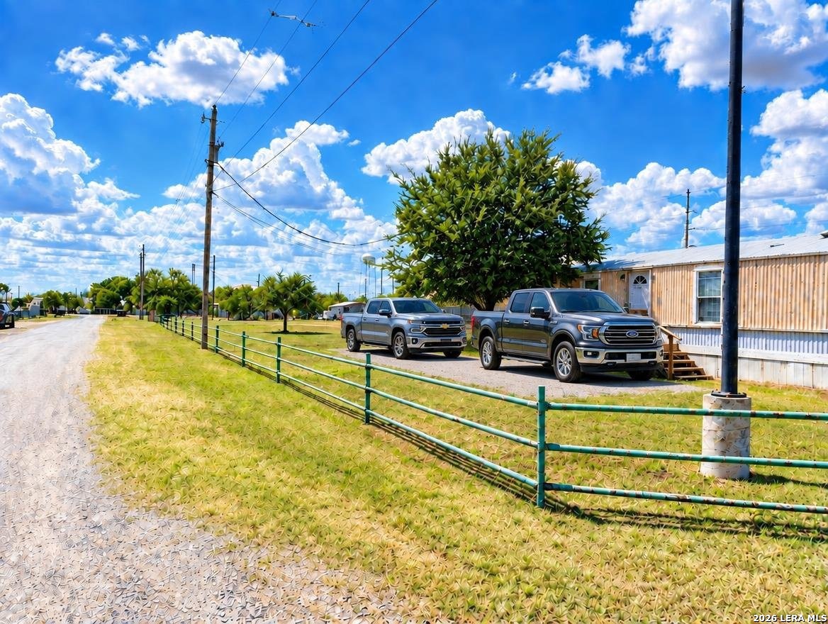 150 Piloncillo Drive Carrizo Springs TX 78834