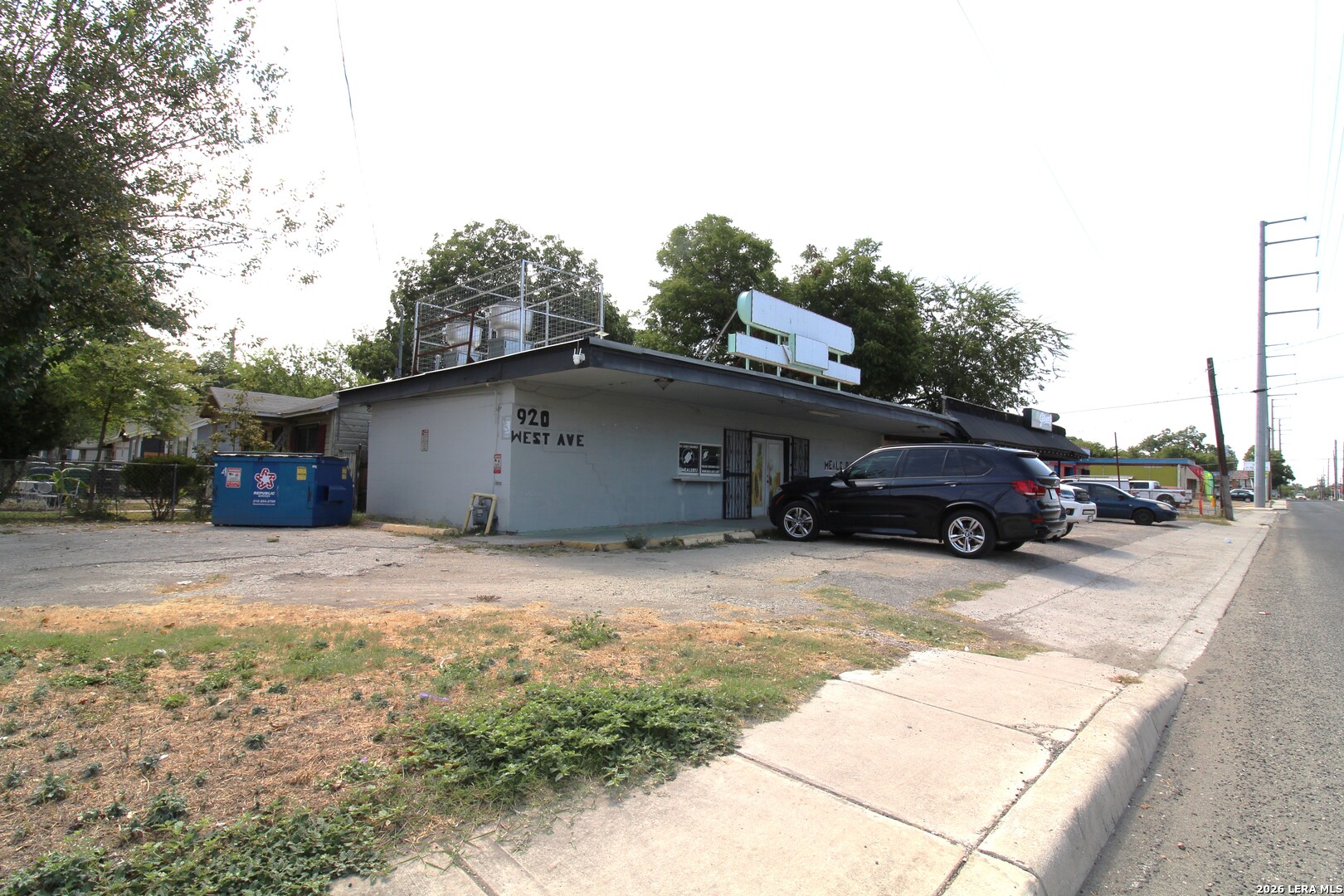 920 West San Antonio TX 78201
