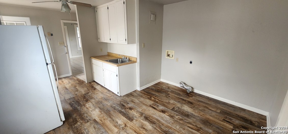 117 S Storts Poth TX 78147