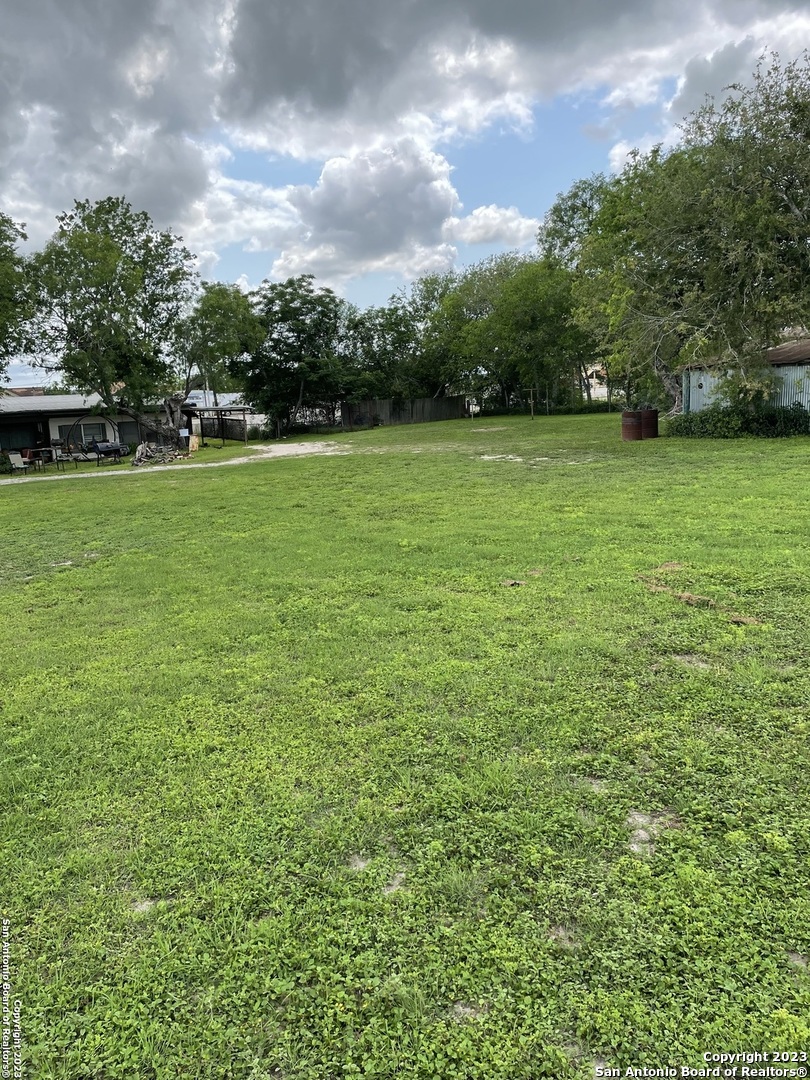 436 N Sunset Strip Street Kenedy TX 78119