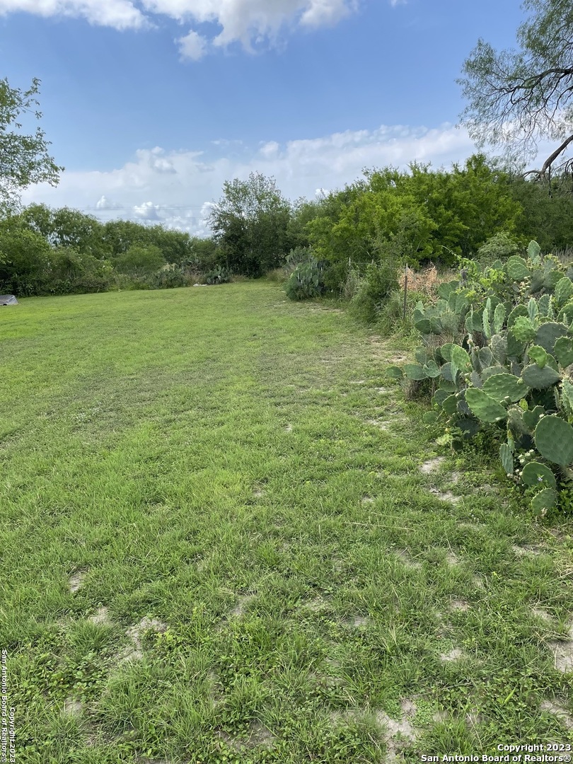 436 N Sunset Strip Street Kenedy TX 78119