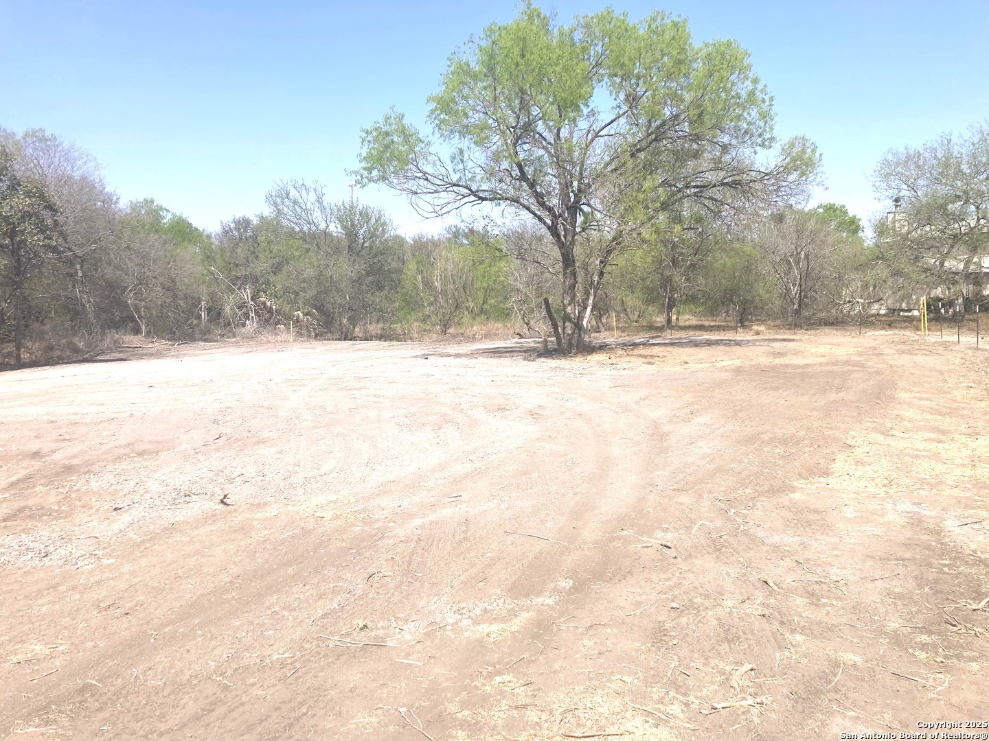 19792 S Fm 471 S (DEPOT Street) Natalia TX 78059