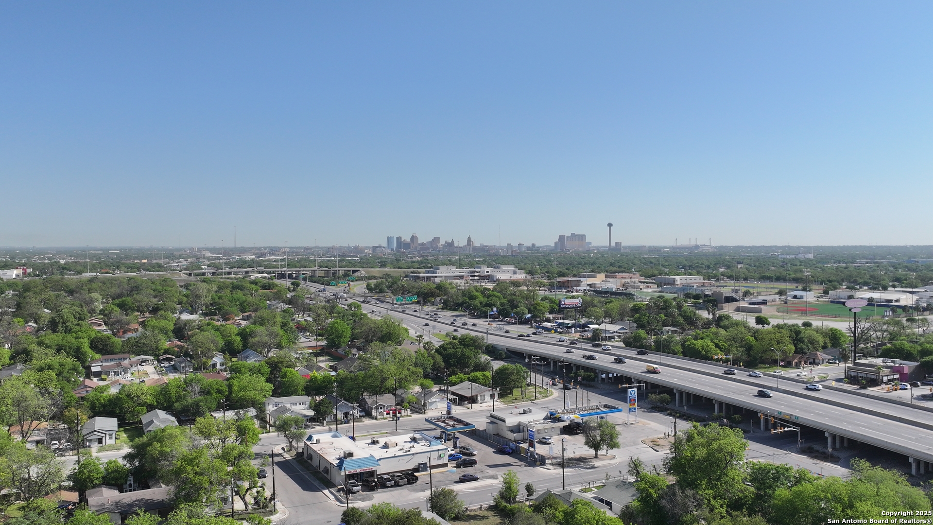 607 W Theo Avenue San Antonio TX 78225