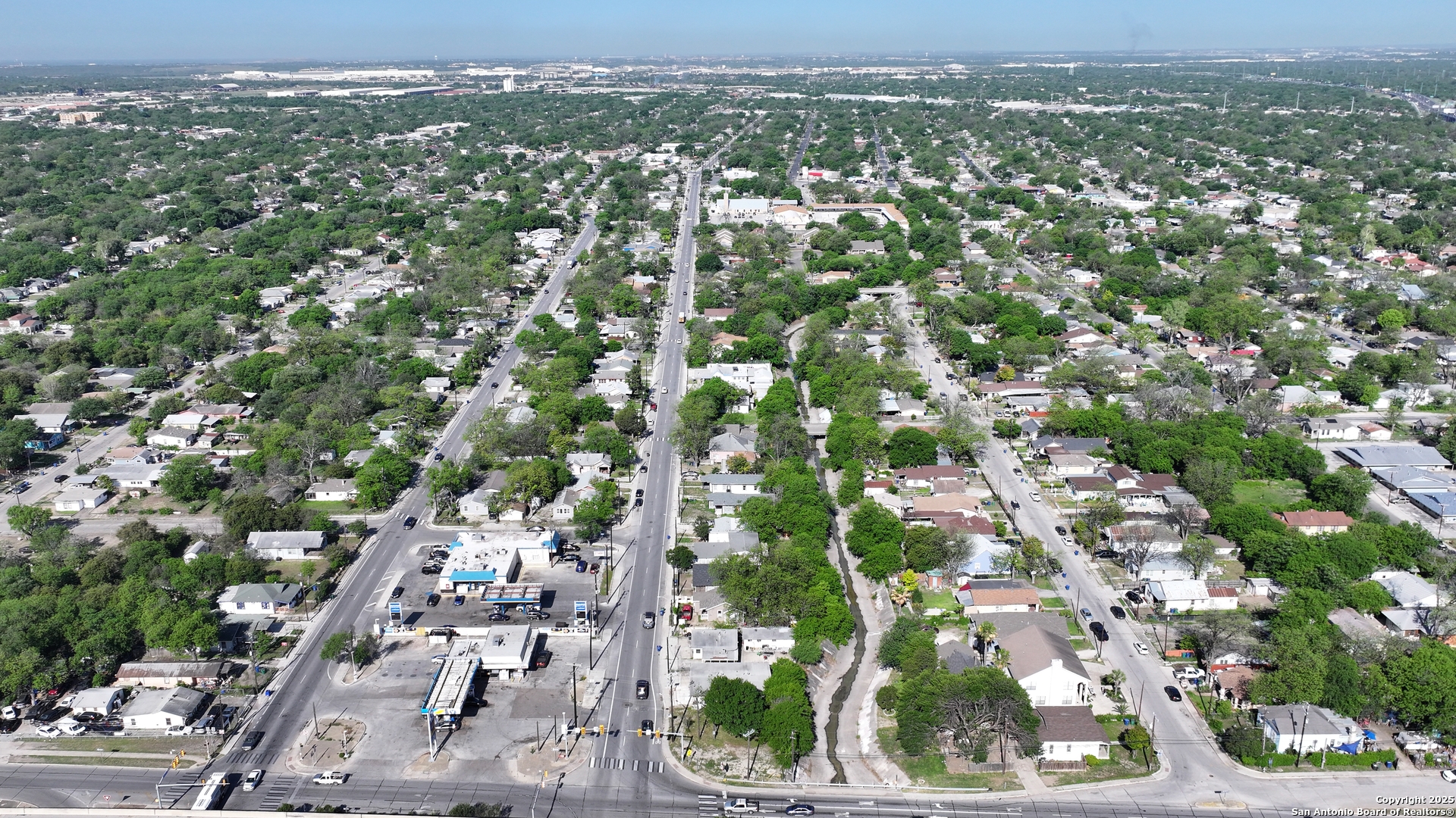 607 W Theo Avenue San Antonio TX 78225