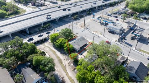 607 W Theo Avenue San Antonio TX 78225