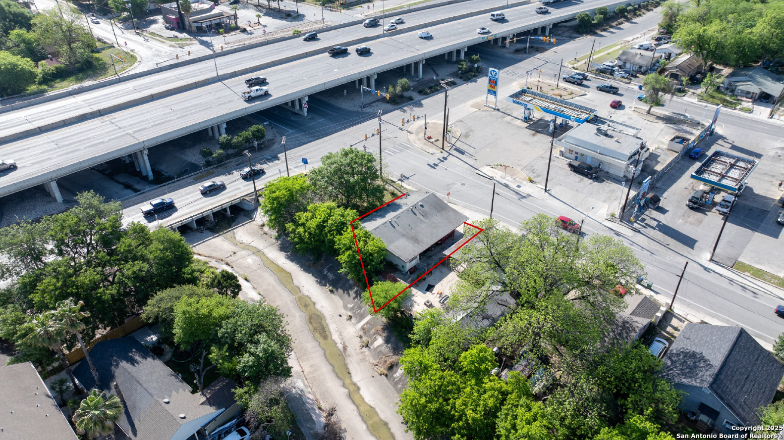 607 W Theo Avenue San Antonio TX 78225