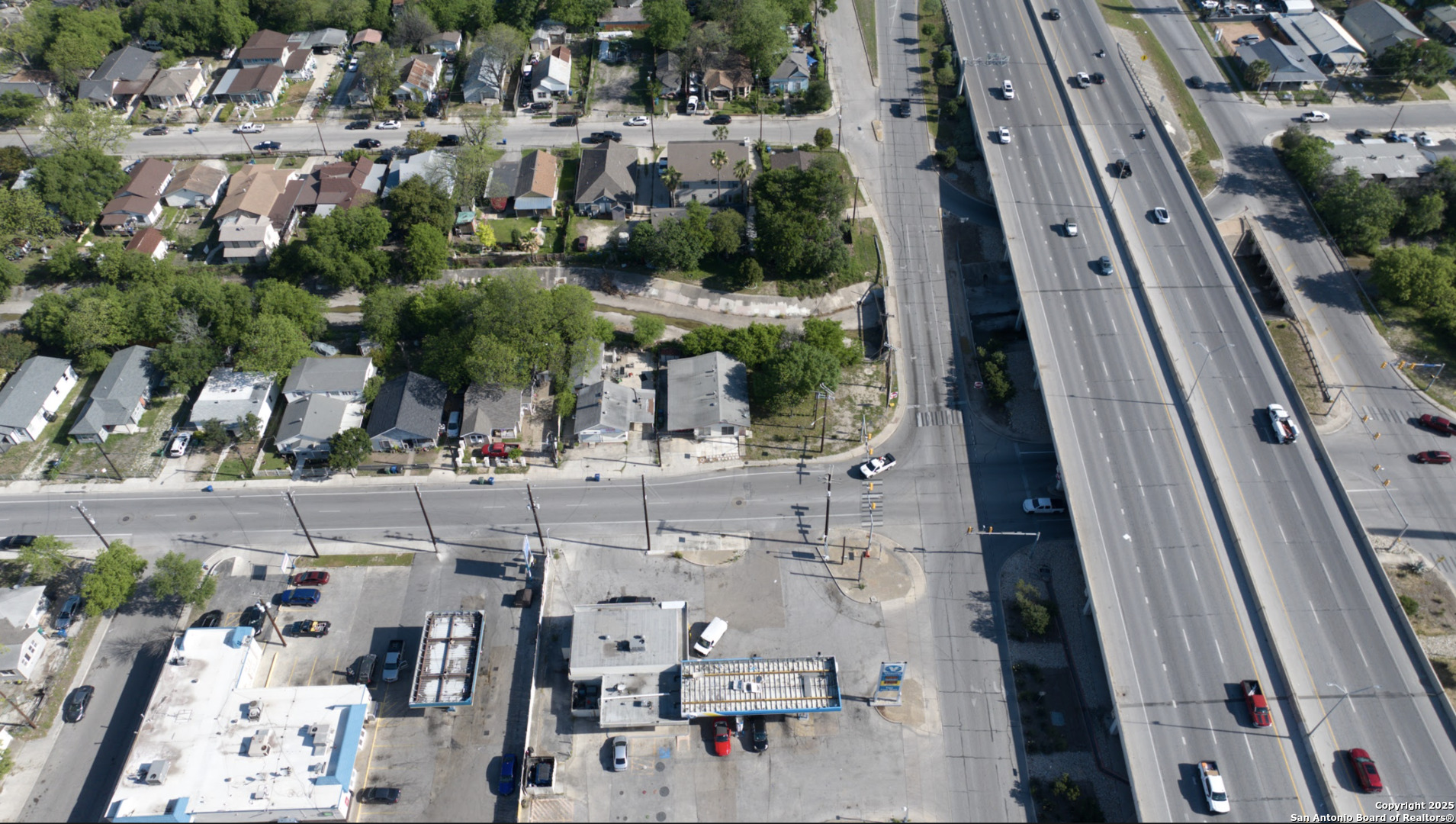 607 W Theo Avenue San Antonio TX 78225