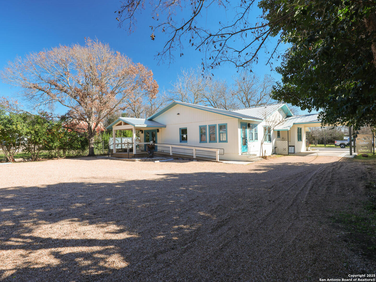 505 Main Blanco TX 78606