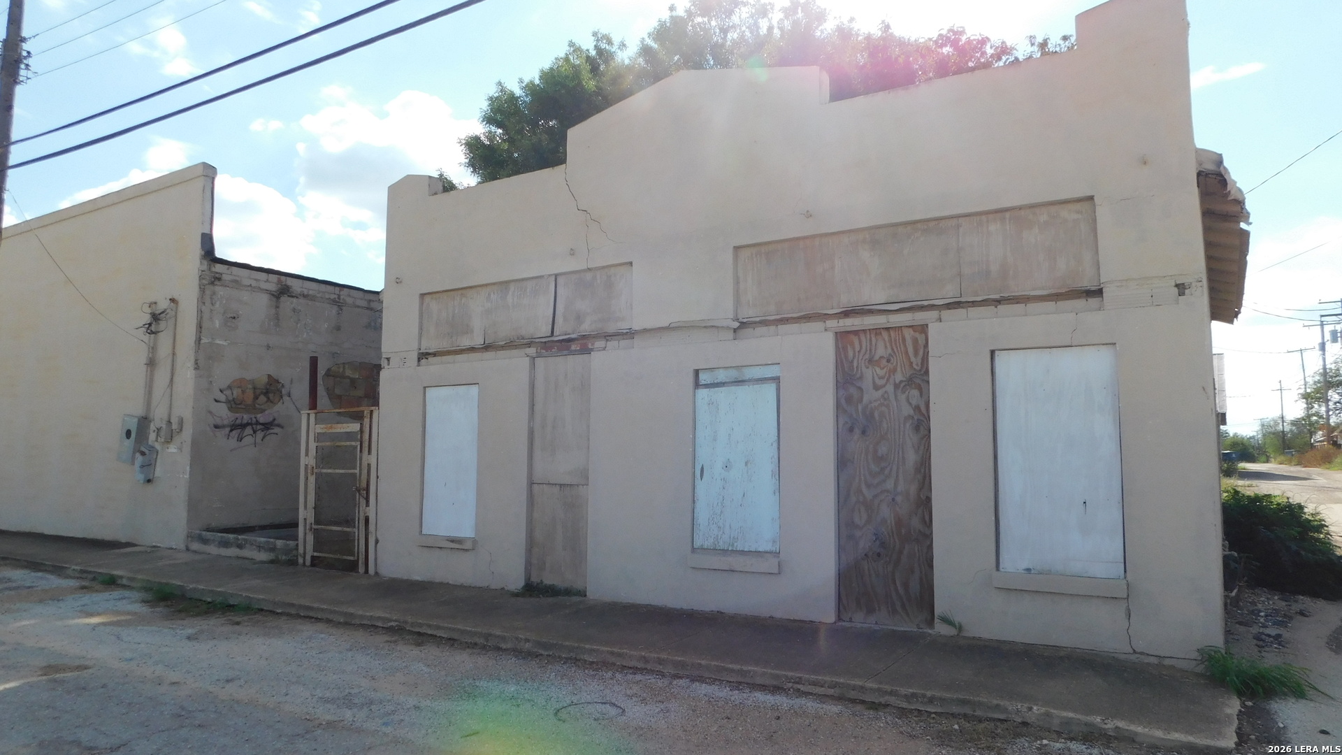 474 Avenue H Poteet TX 78065
