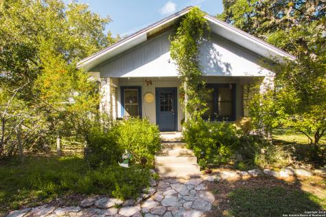 7087 Dietz Elkhorn Road Boerne TX 78015