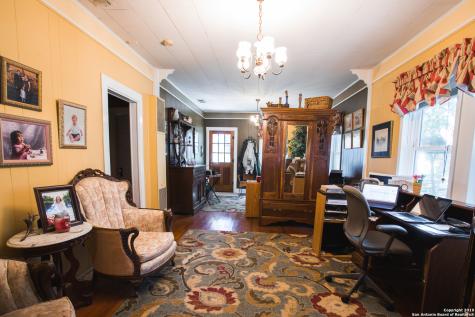 7087 Dietz Elkhorn Road Boerne TX 78015