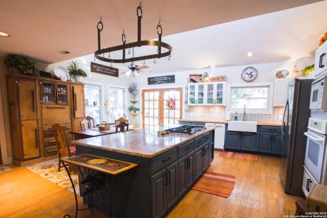 7087 Dietz Elkhorn Road Boerne TX 78015