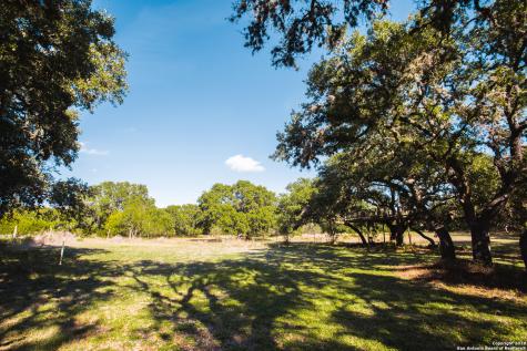 7087 Dietz Elkhorn Road Boerne TX 78015
