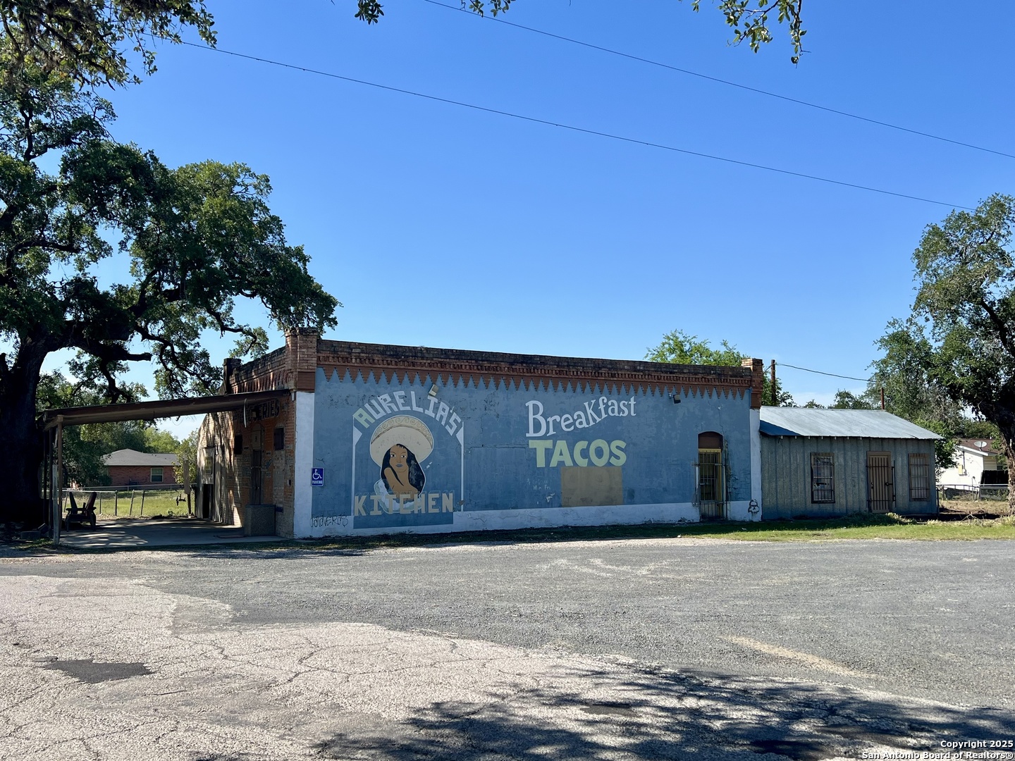 2636 County Road 128 Floresville TX 78114