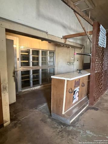 2636 County Road 128 Floresville TX 78114