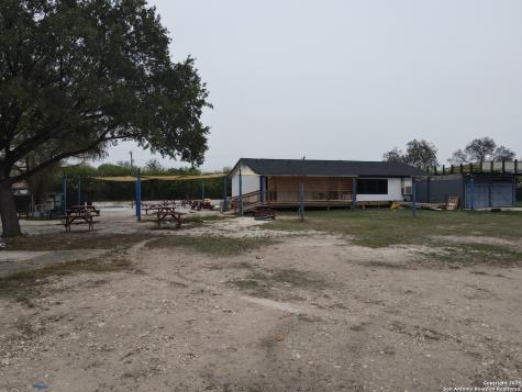 1600 S General Mcmullen San Antonio TX 78237