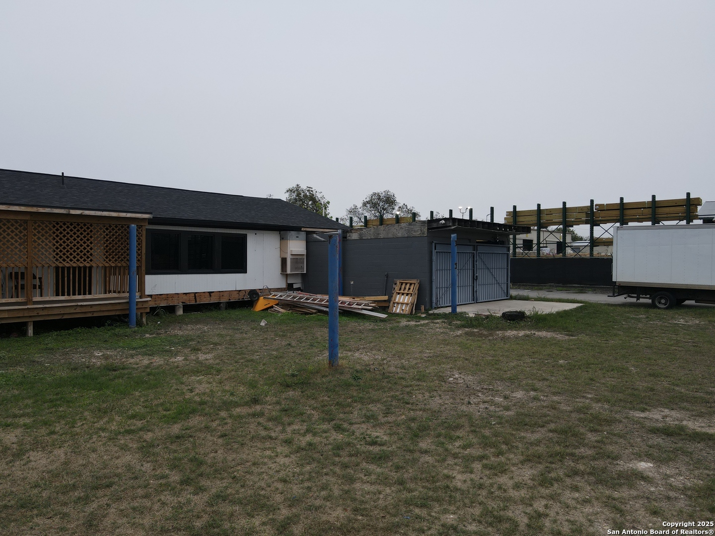 1600 S General Mcmullen San Antonio TX 78237