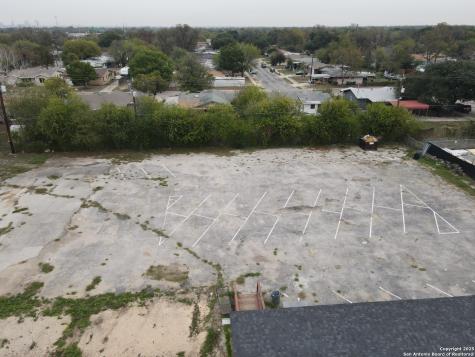 1600 S General Mcmullen San Antonio TX 78237