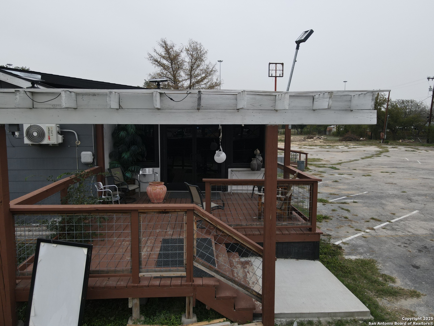 1600 S General Mcmullen San Antonio TX 78237