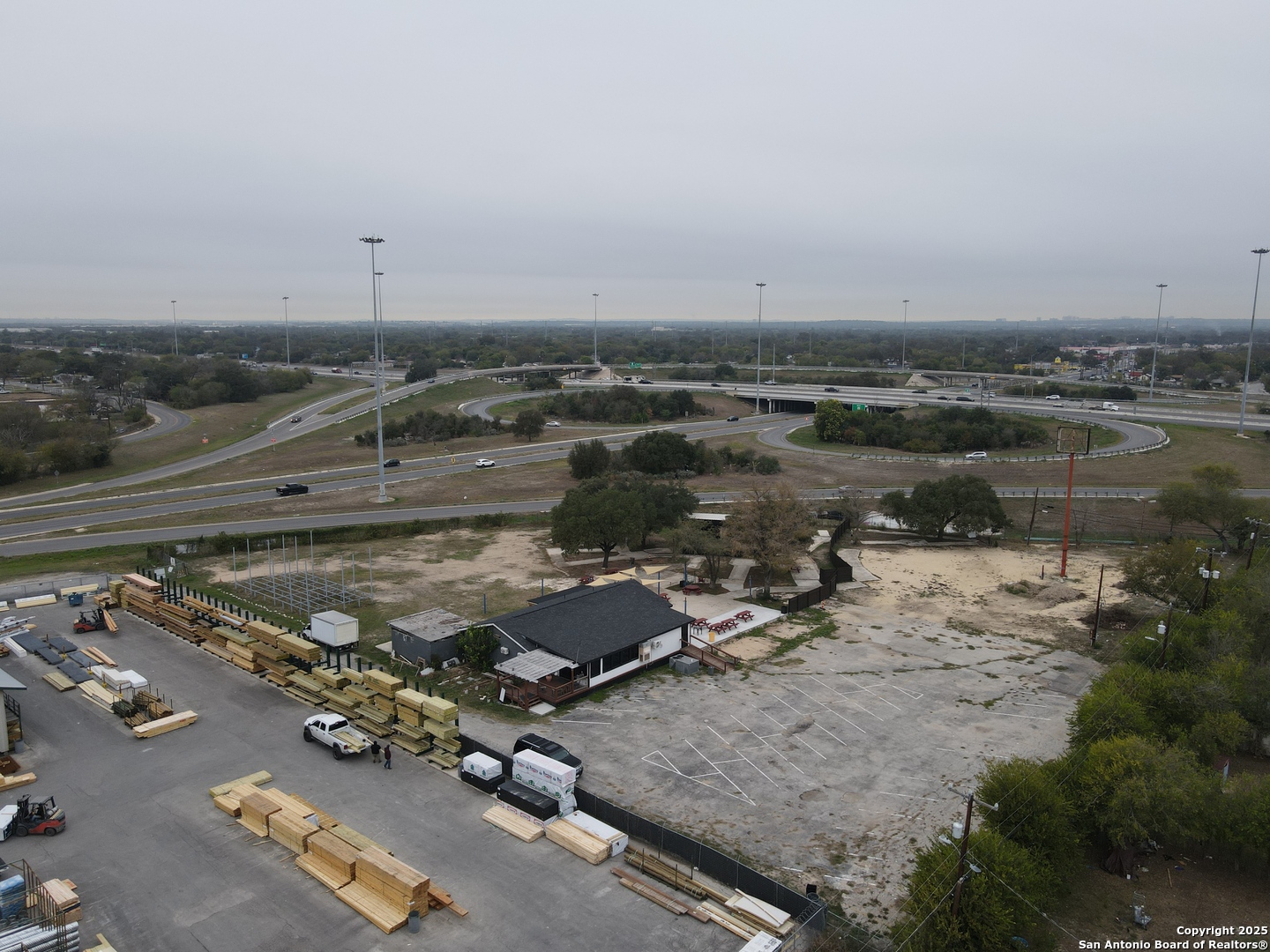 1600 S General Mcmullen San Antonio TX 78237