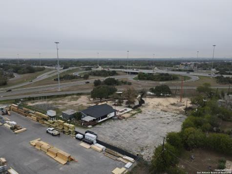 1600 S General Mcmullen San Antonio TX 78237