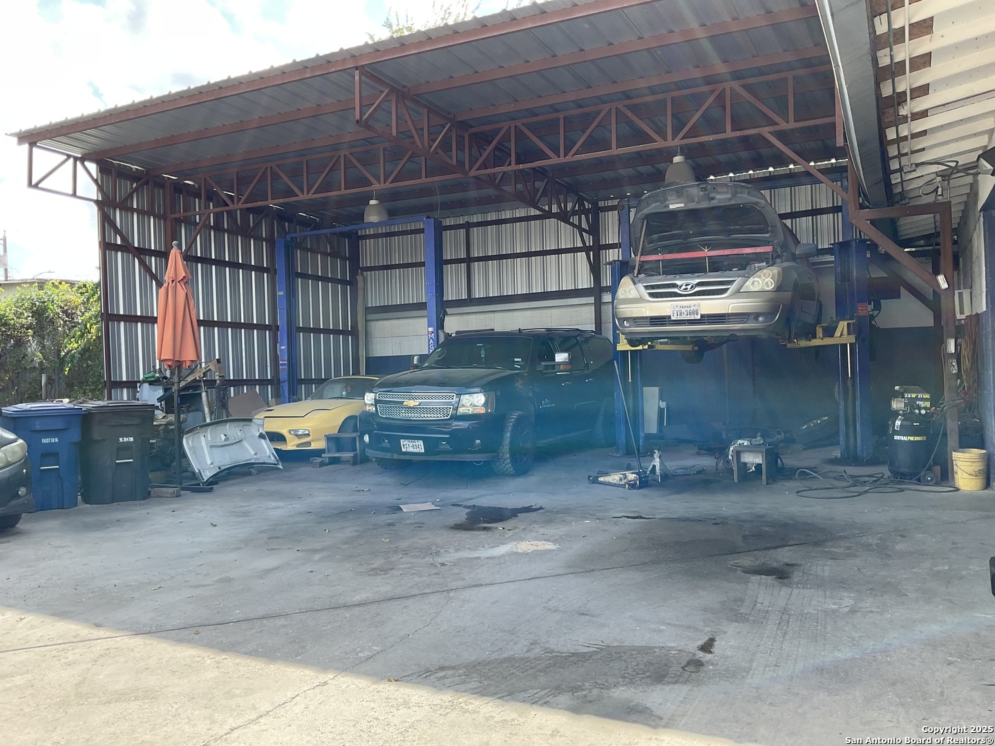 1414 N Zarzamora San Antonio TX 78207