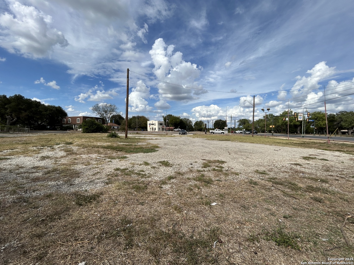 3211 Roosevelt San Antonio TX 78214