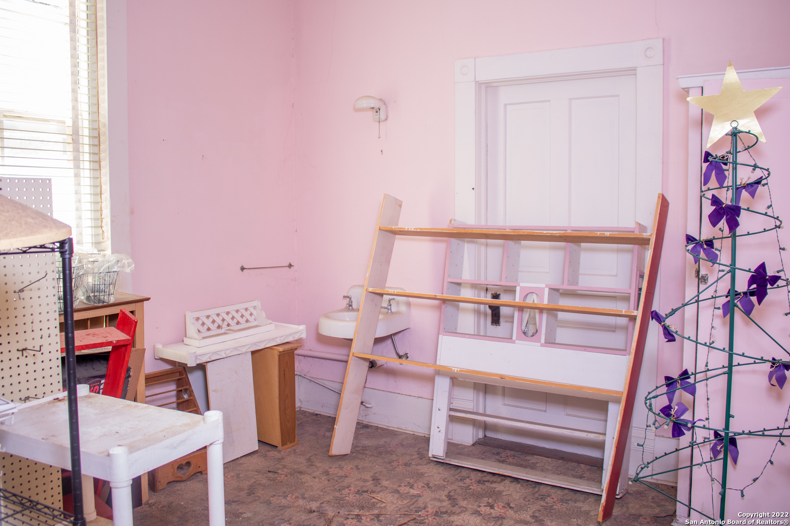 1101 19th Street Hondo TX 78861