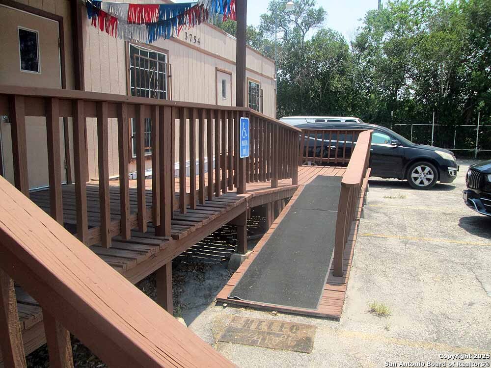 3754 Pleasanton Road San Antonio TX 78221