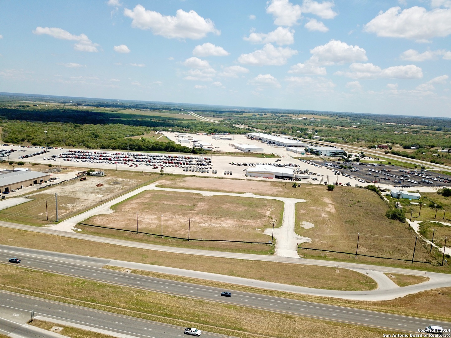 20030 Interstate 37 Elmendorf TX 78112