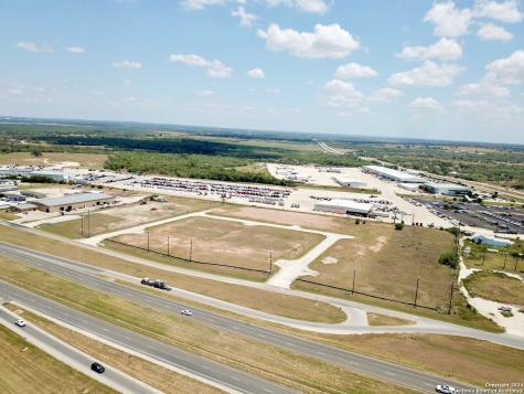 20030 Interstate 37 Elmendorf TX 78112