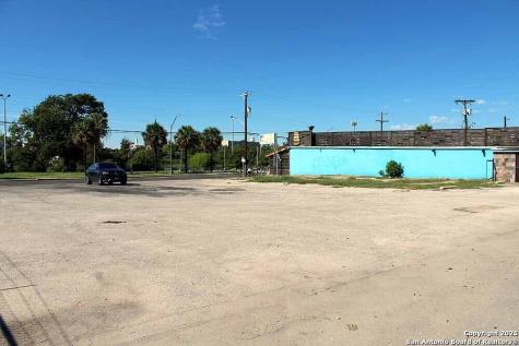 3815 W Commerce San Antonio TX 78207