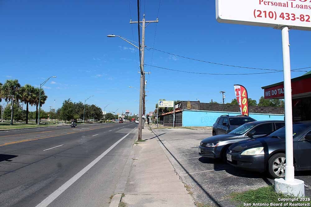 3815 W Commerce San Antonio TX 78207