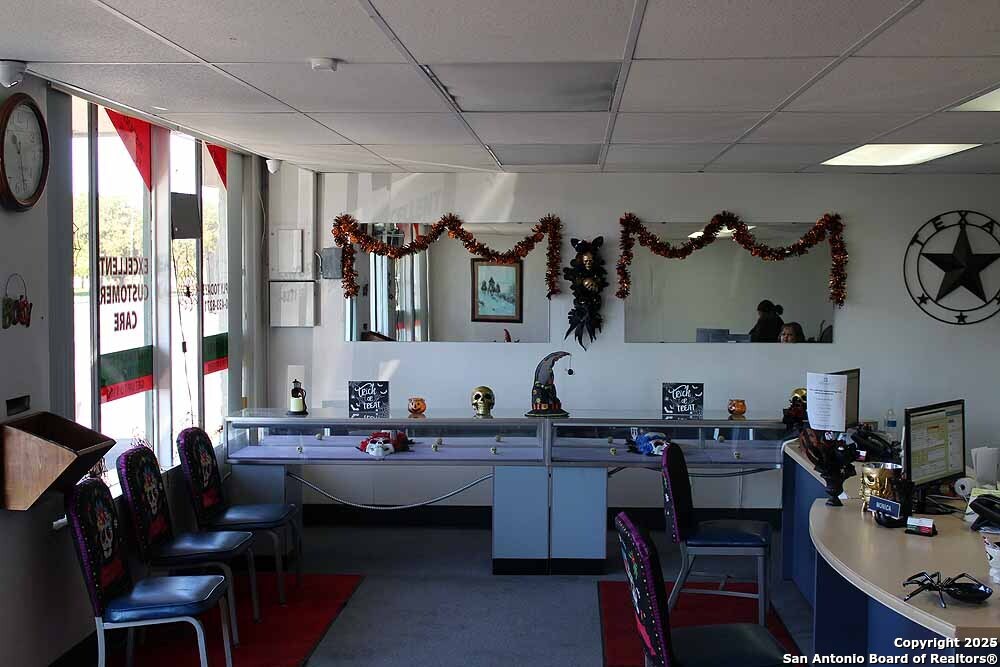 3815 W Commerce San Antonio TX 78207