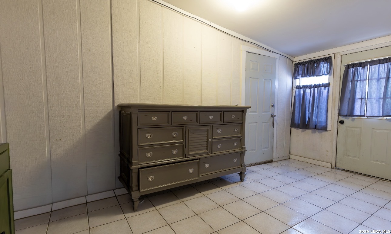 19121 Mcdonald Street Lytle TX 78052