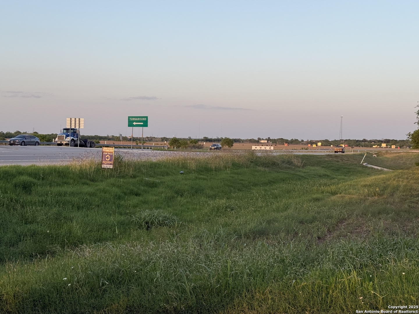 4984 E Loop 1604 Elmendorf TX 78112