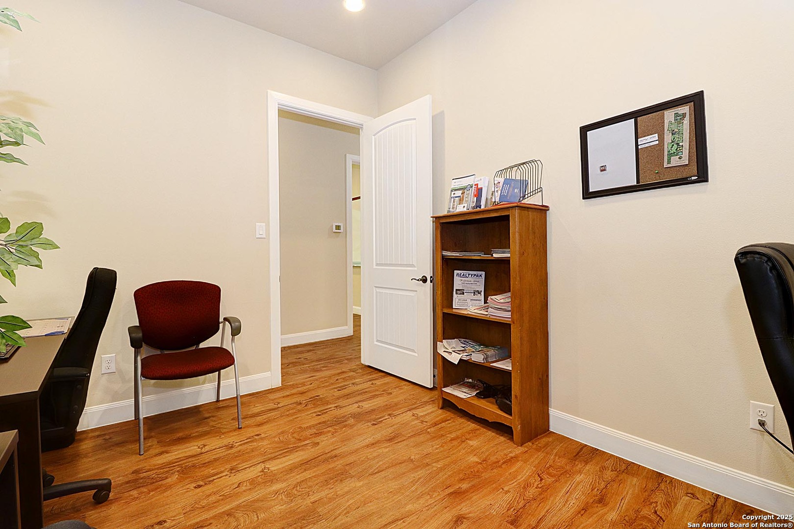 8122 Whisper Oak San Antonio TX 78266