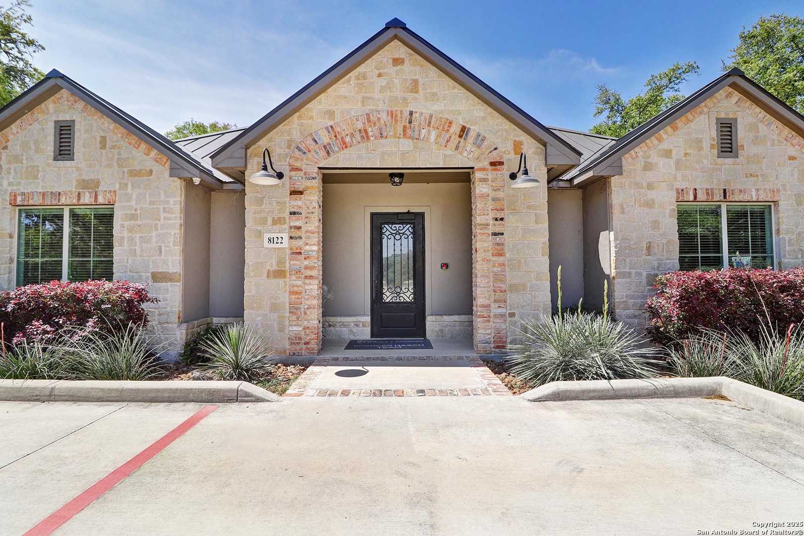 8122 Whisper Oak San Antonio TX 78266