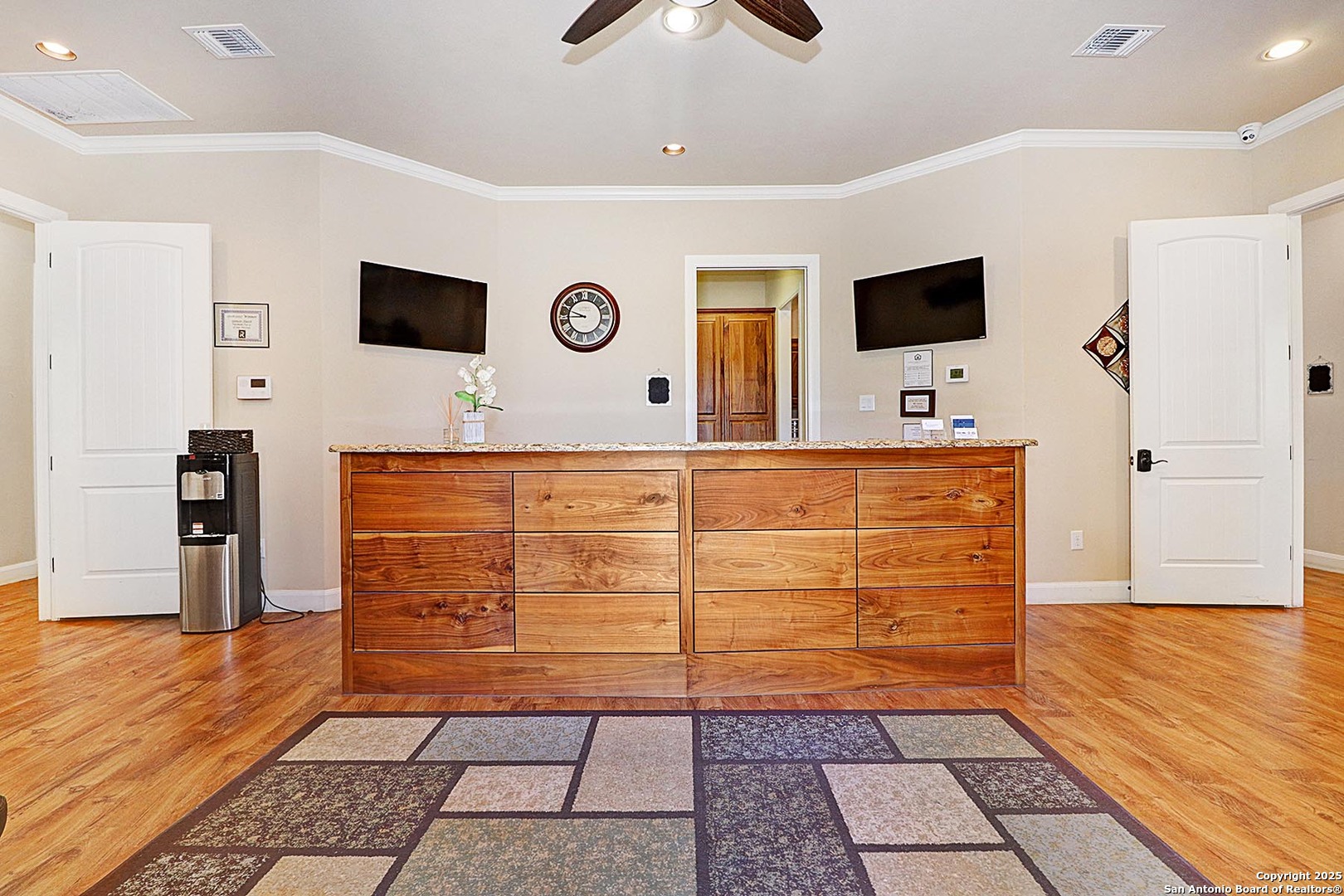 8122 Whisper Oak San Antonio TX 78266