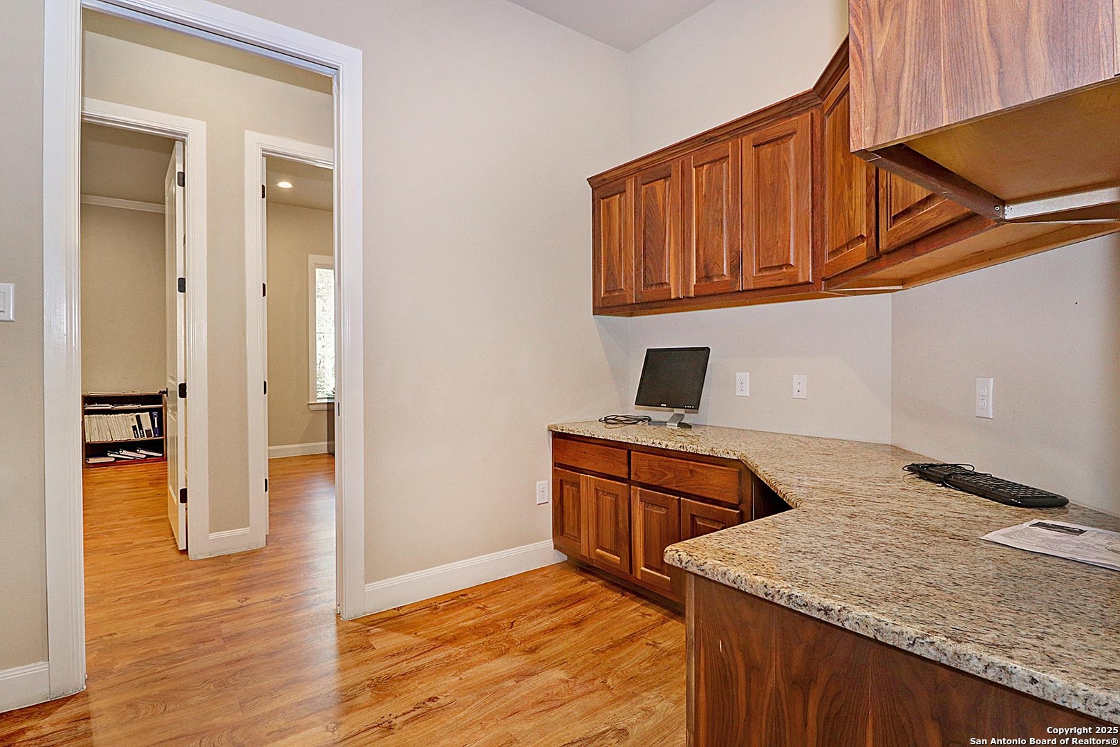 8122 Whisper Oak San Antonio TX 78266