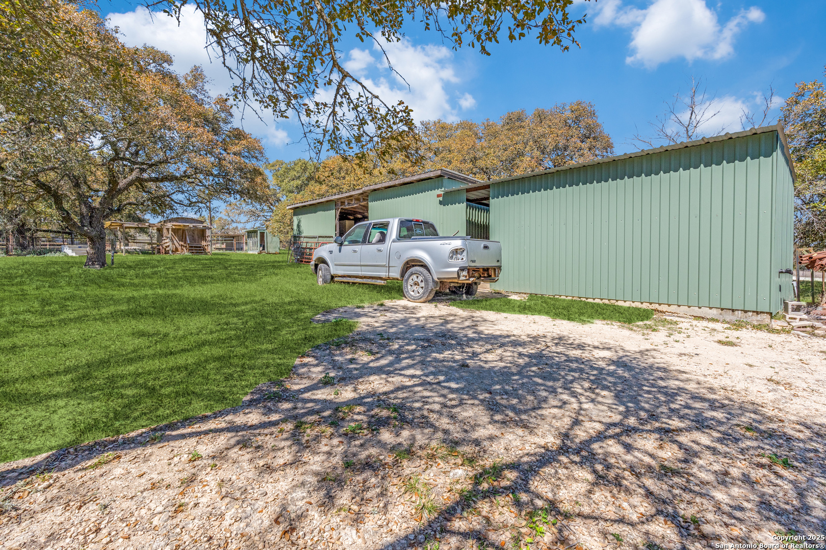 2682 Us-281 Blanco TX 78606