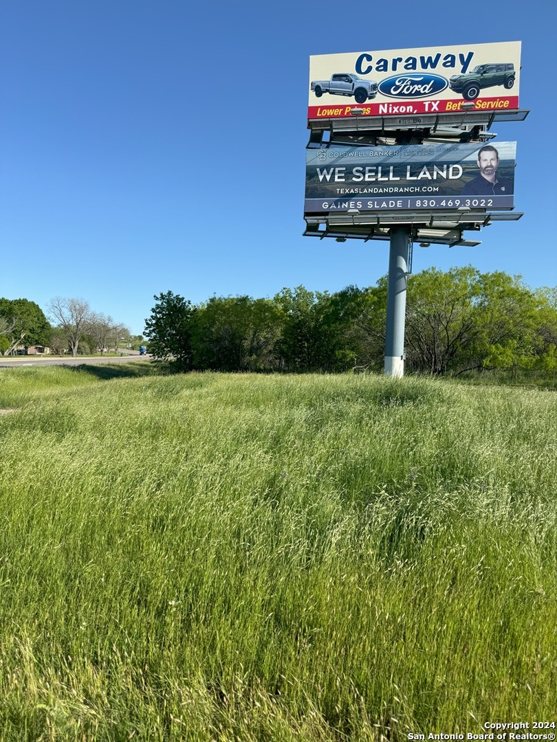 1001 W West Stockdale TX 78160