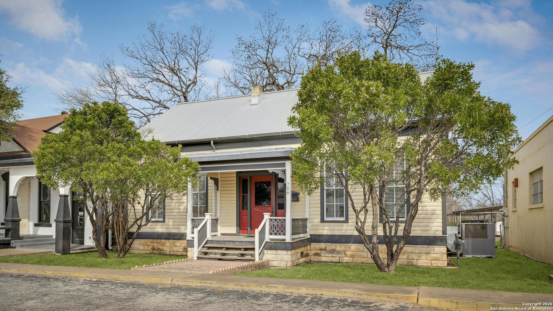 706 Front Street Comfort TX 78013