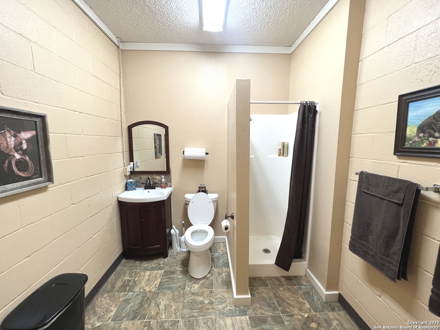 1412 Broadway Kerrville TX 78028