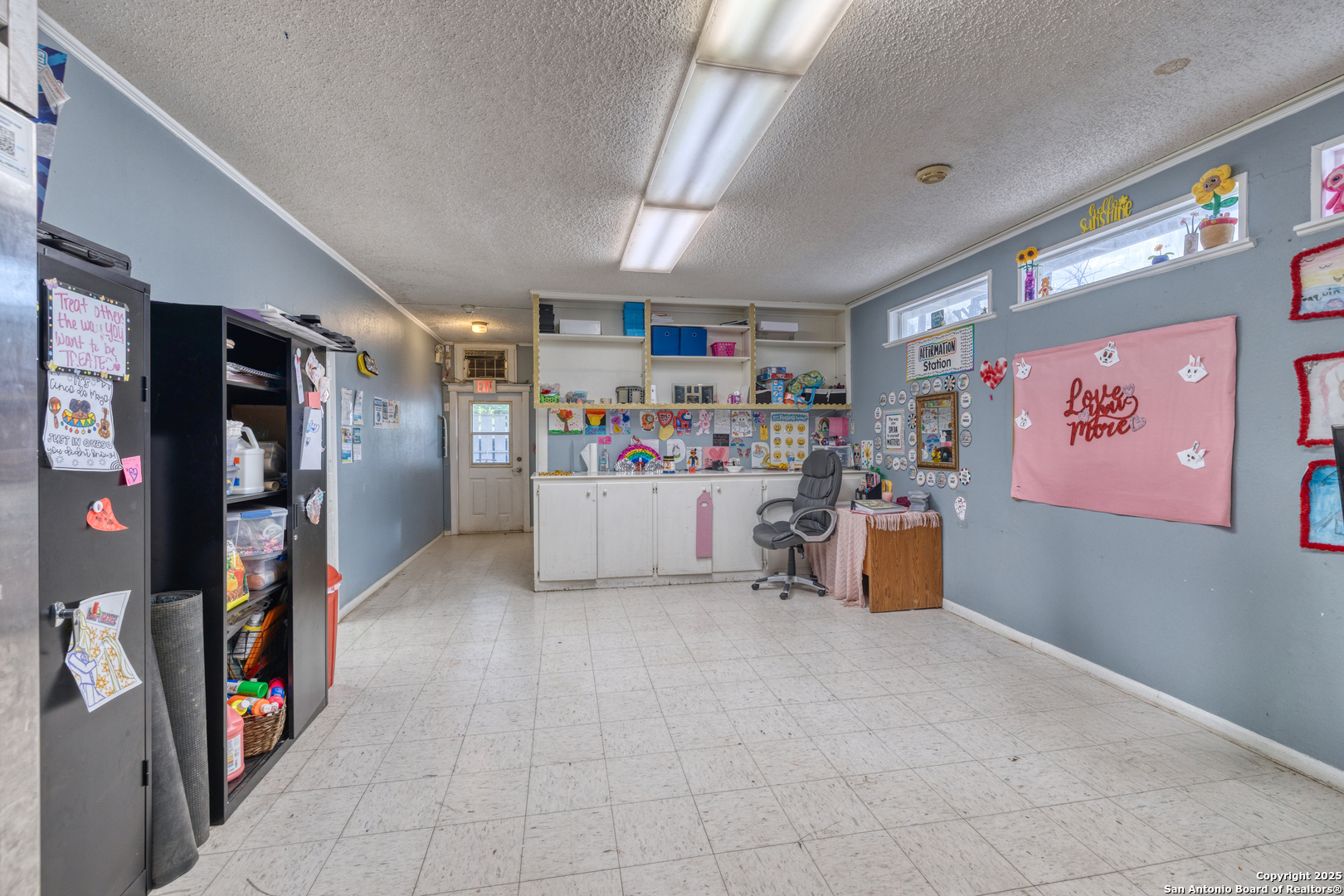 1007 N Getty Street Uvalde TX 78801