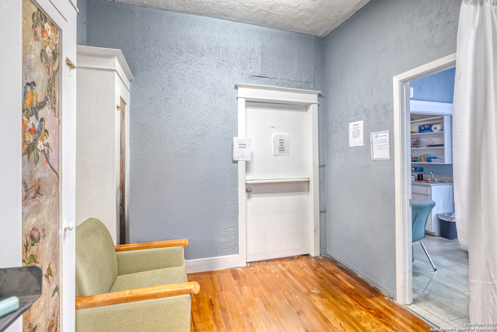 1007 N Getty Street Uvalde TX 78801