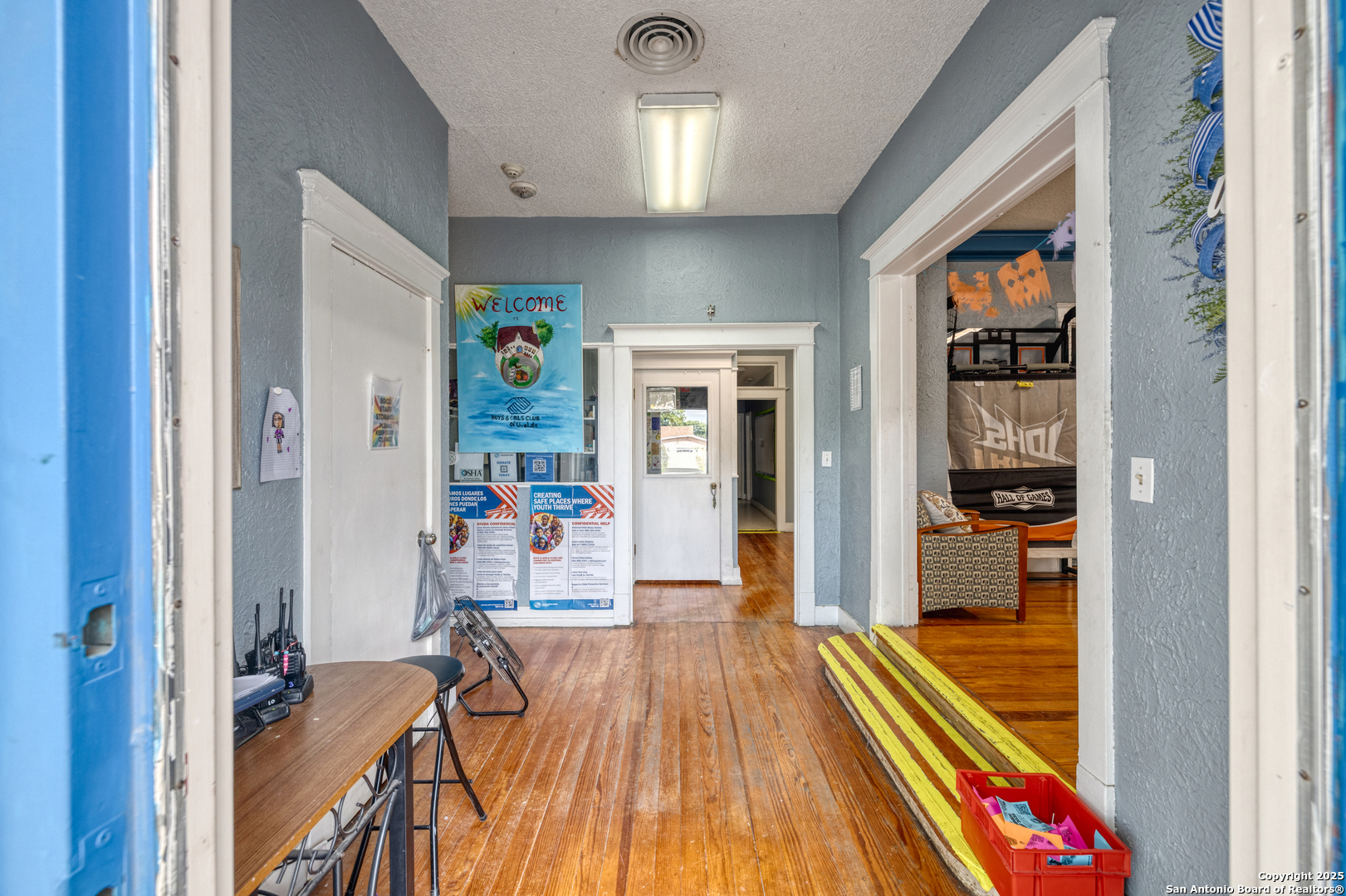 1007 N Getty Street Uvalde TX 78801