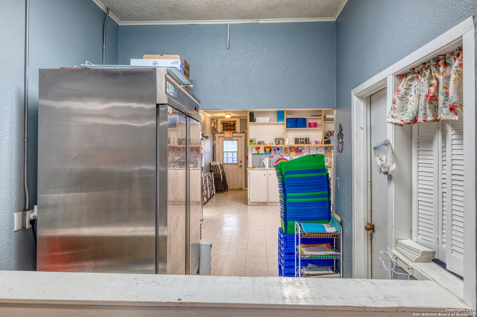 1007 N Getty Street Uvalde TX 78801