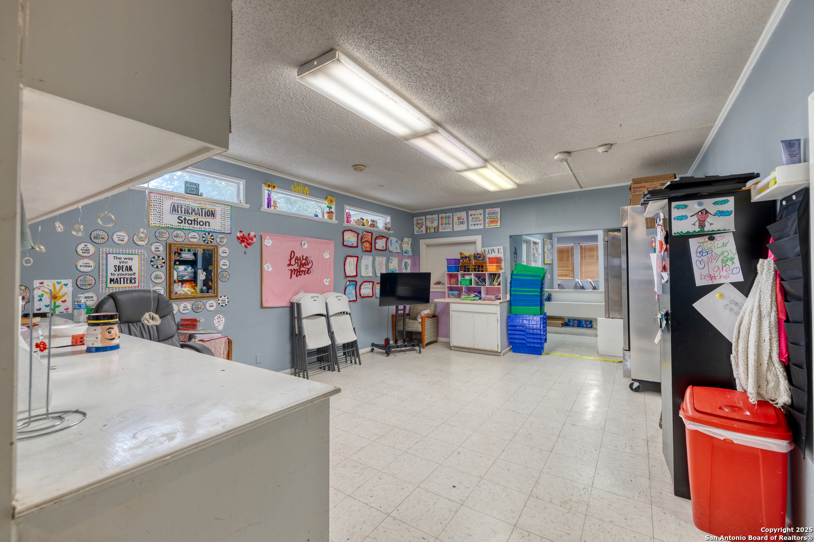 1007 N Getty Street Uvalde TX 78801